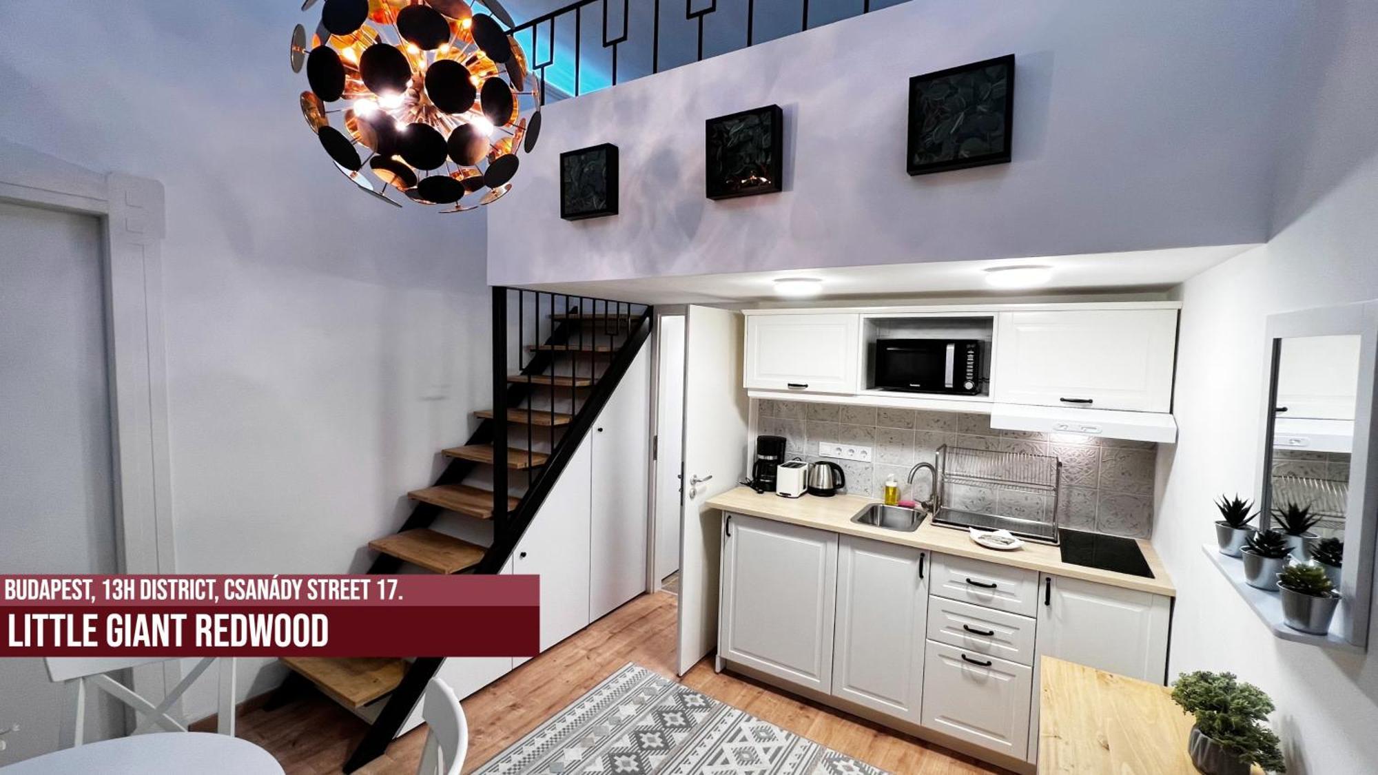 Little Americas Westend Mall Apartments Budapeste Exterior foto